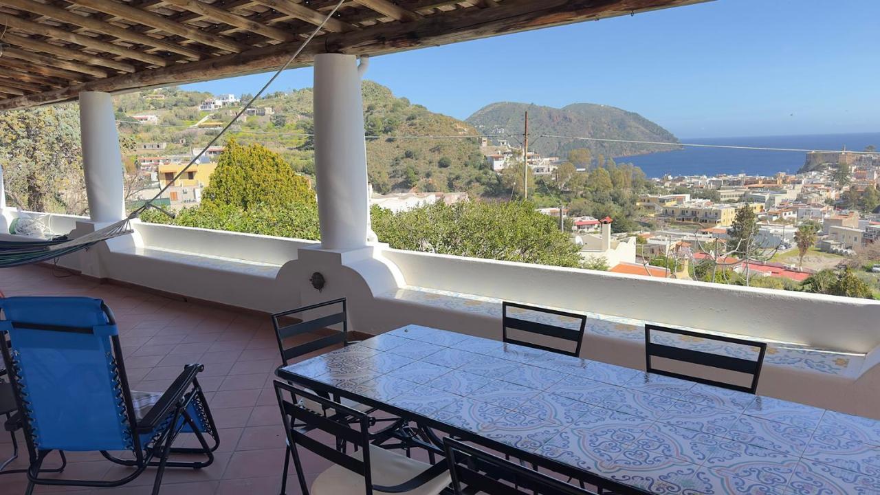Villa La Milanina Lipari  Luaran gambar