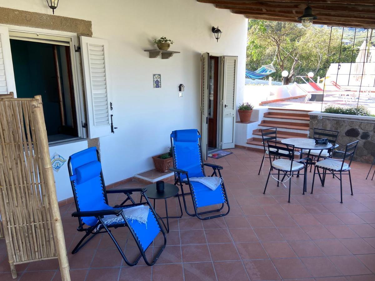 Villa La Milanina Lipari  Luaran gambar