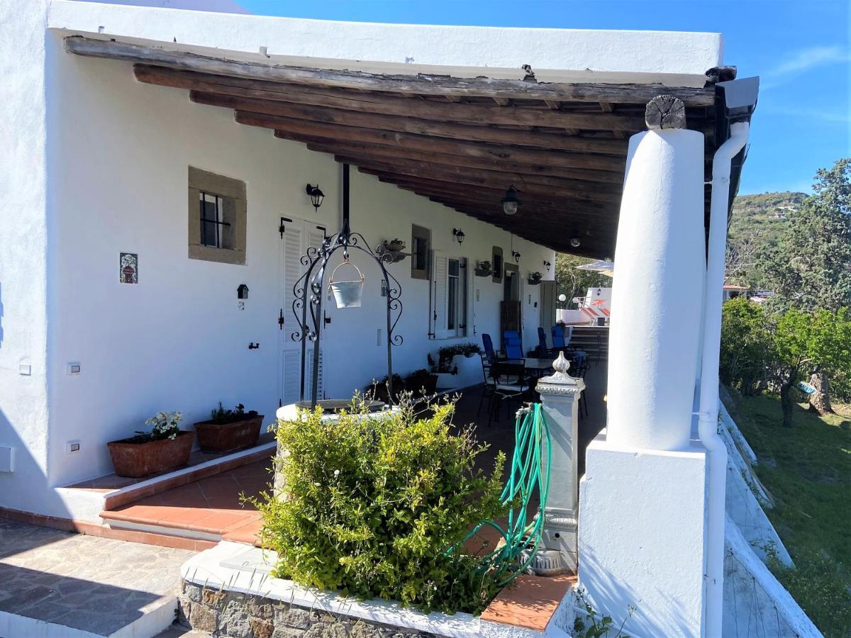 Villa La Milanina Lipari  Luaran gambar