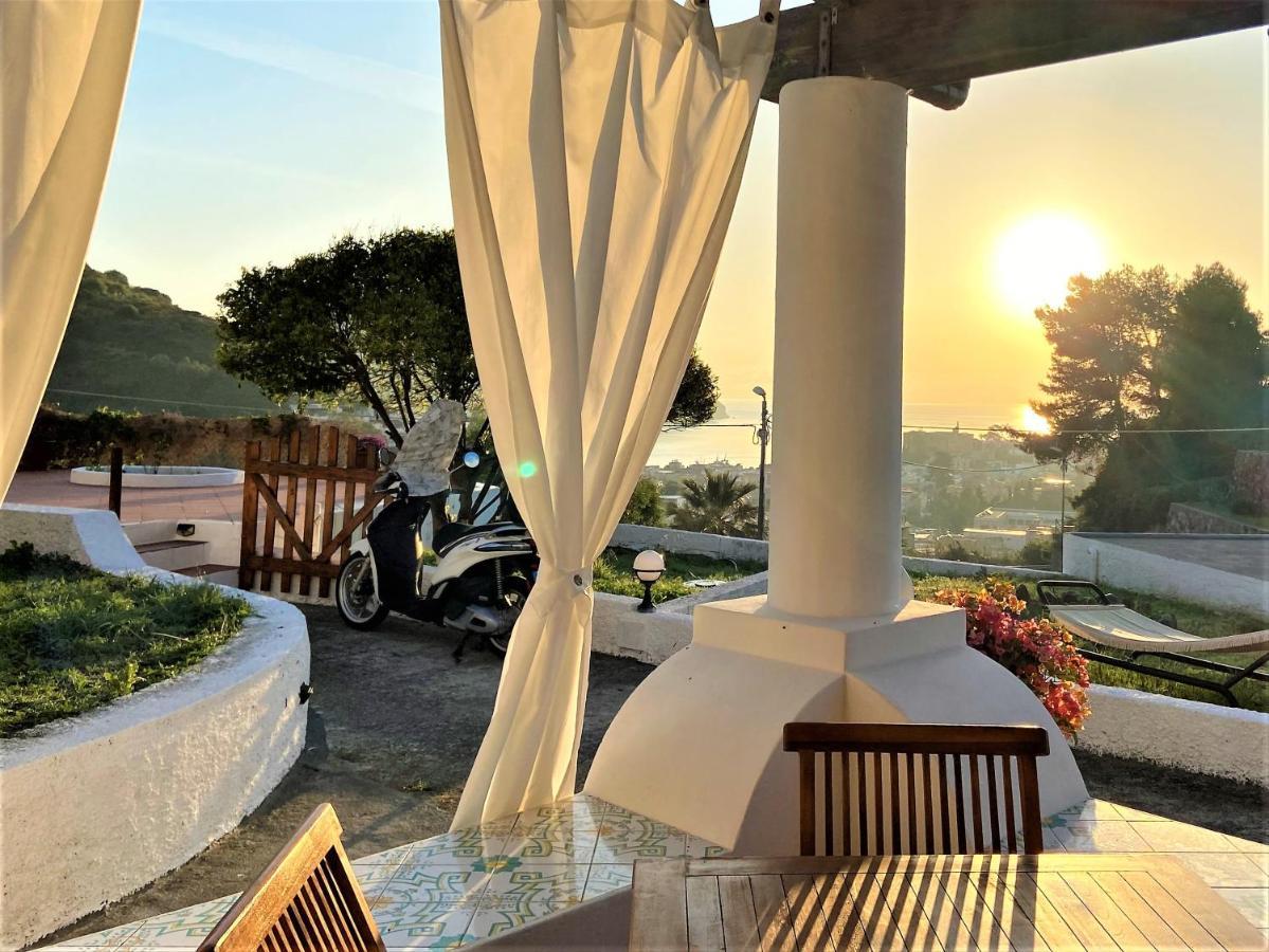 Villa La Milanina Lipari  Luaran gambar