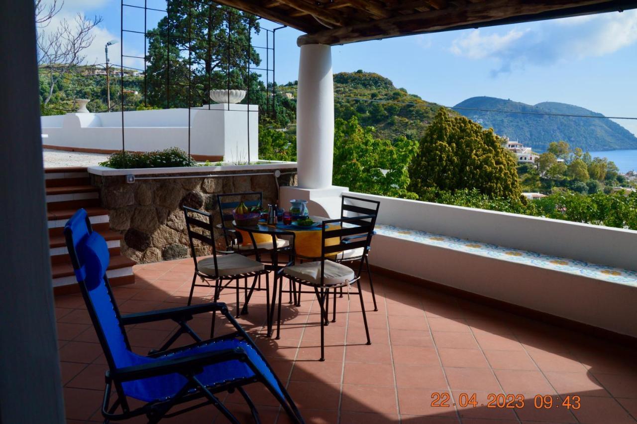 Villa La Milanina Lipari  Luaran gambar