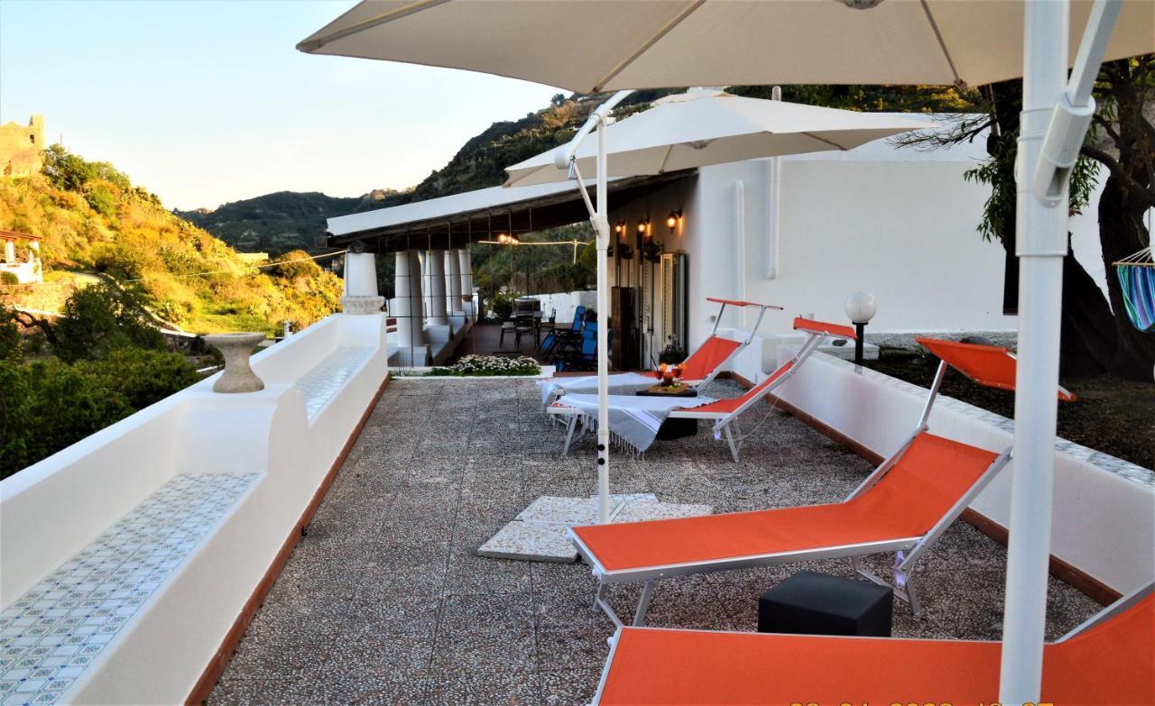Villa La Milanina Lipari  Luaran gambar
