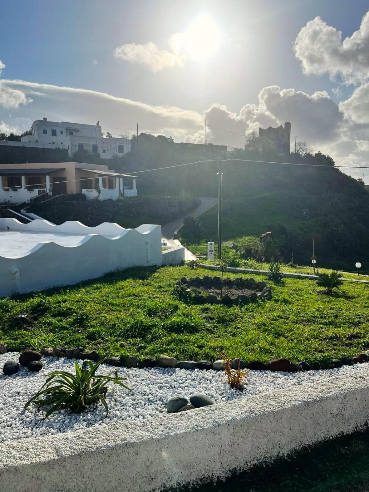 Villa La Milanina Lipari  Luaran gambar